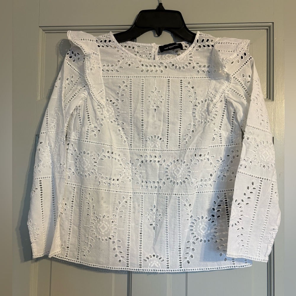 The Kooples White Eyelet Ruffle Shoulder Long Sleeve Blouse size 0